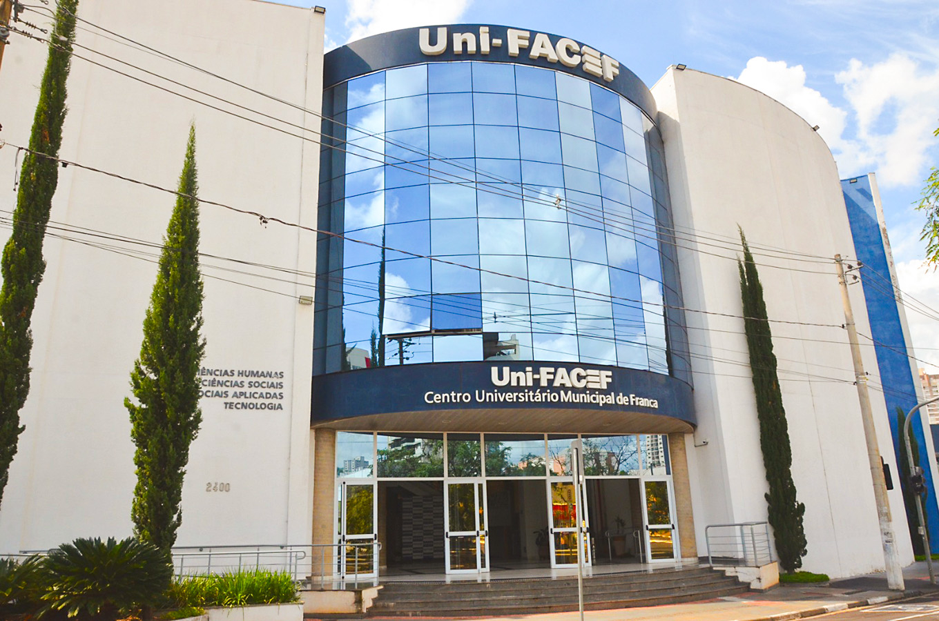 Uni Facef 2 original